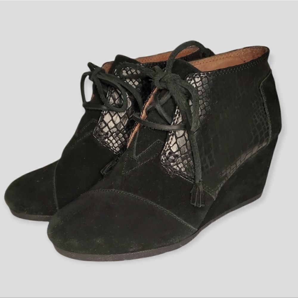 Toms Suede Booties 6W